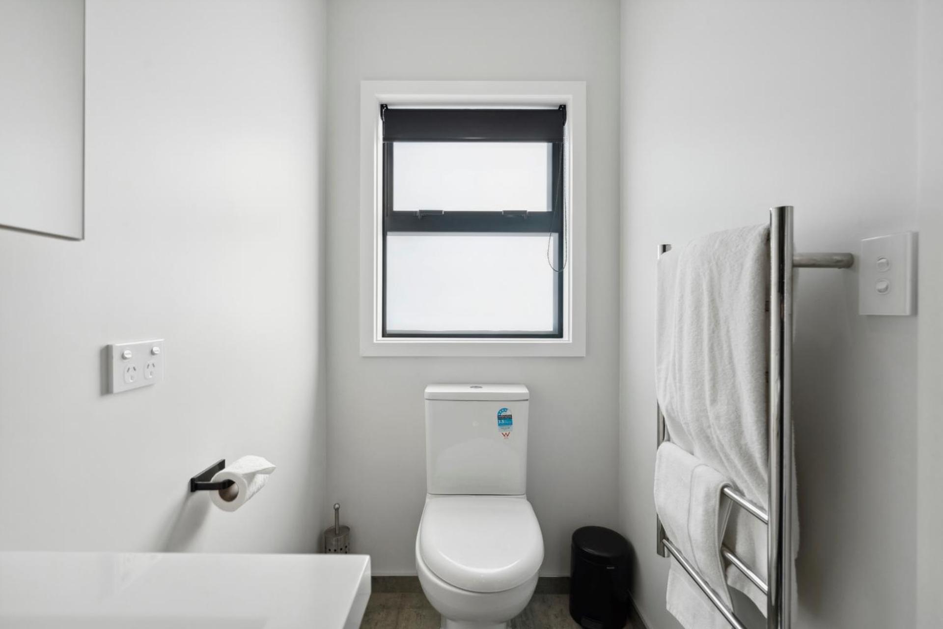 Regent Sanctuary - Martinborough Holiday Home Luaran gambar