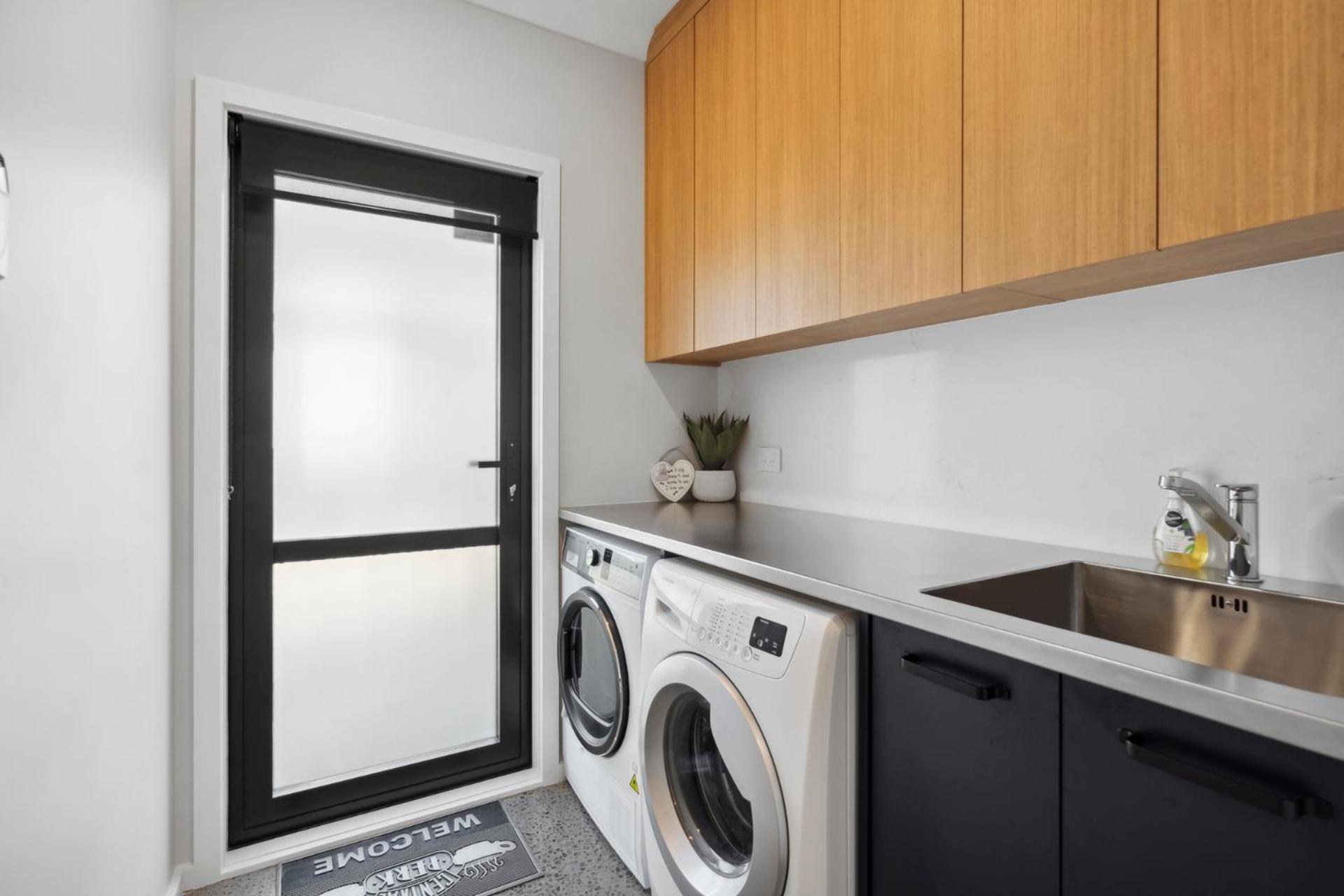 Regent Sanctuary - Martinborough Holiday Home Luaran gambar