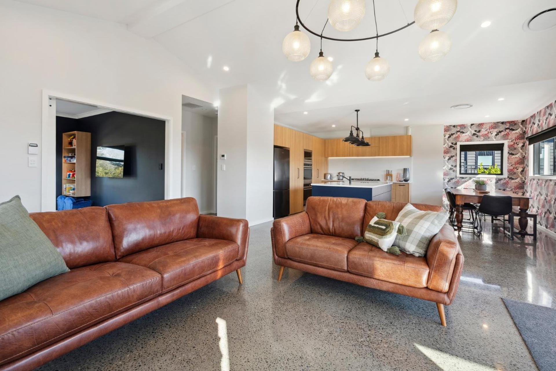 Regent Sanctuary - Martinborough Holiday Home Luaran gambar